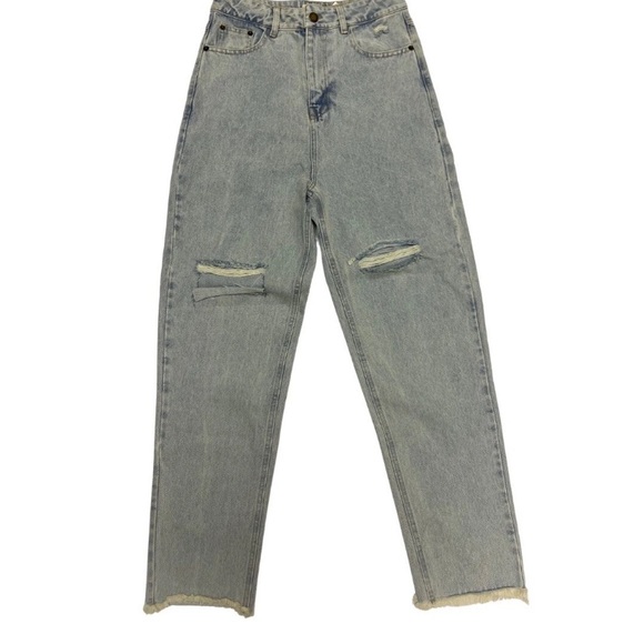 Shekou Women’s Whitewash Distressed Jeans, Size Small NWT - Picture 1 of 5